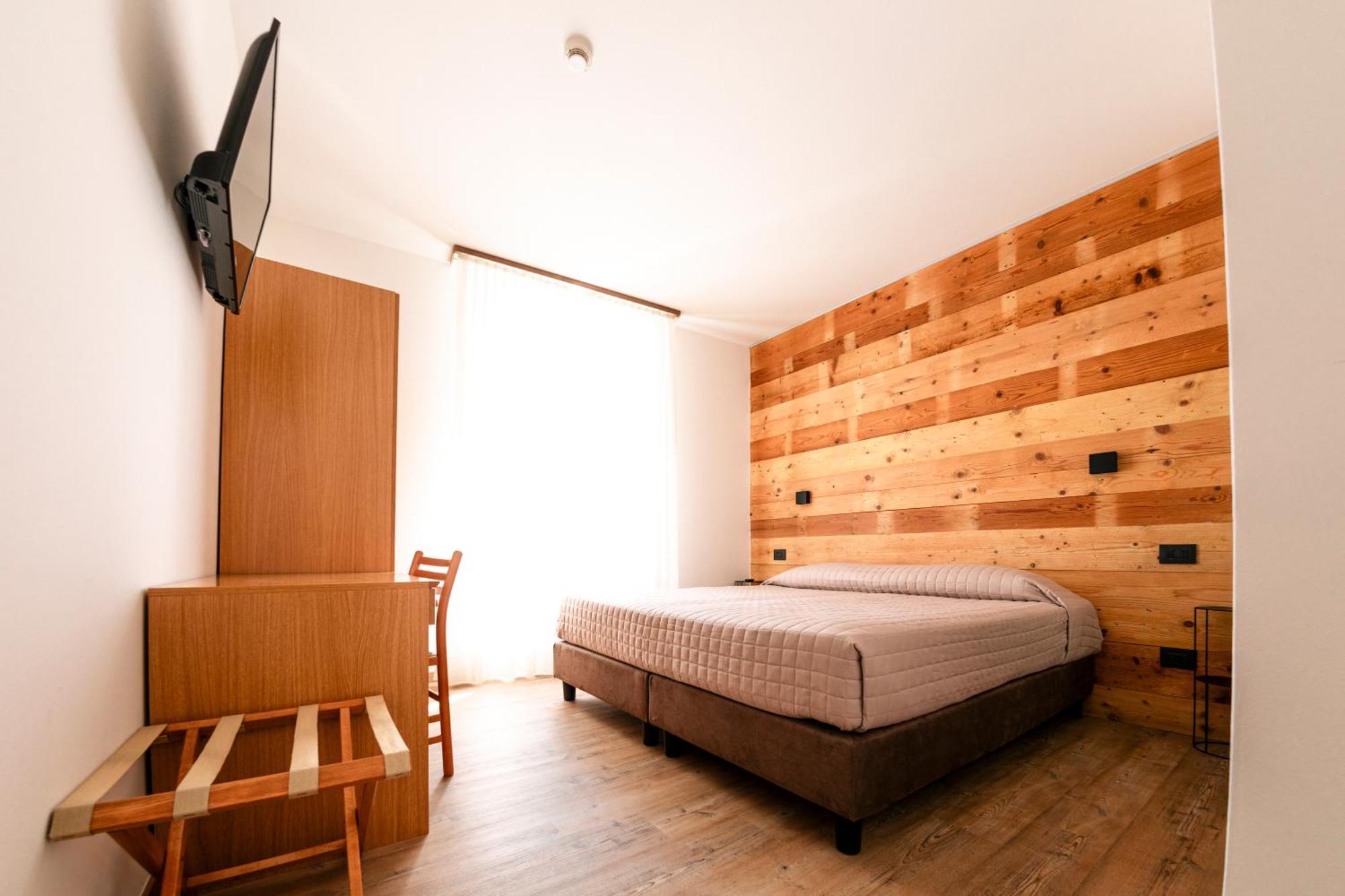 Hotel Vittoria Roncegno Kültér fotó