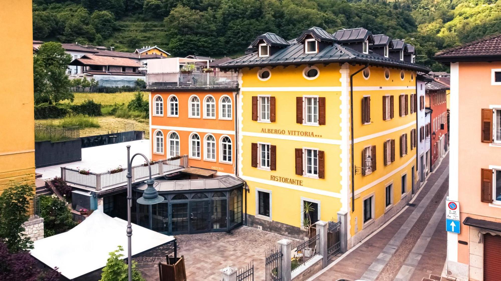 Hotel Vittoria Roncegno Kültér fotó