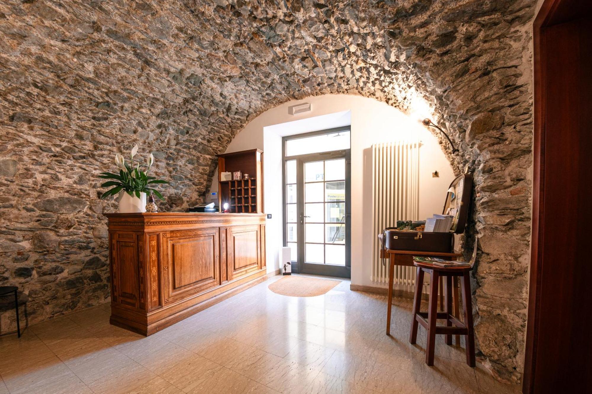Hotel Vittoria Roncegno Kültér fotó